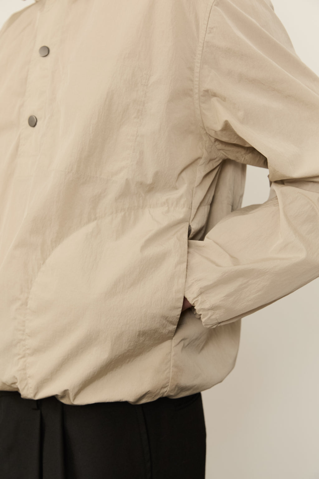 Fly Anorak • Bark